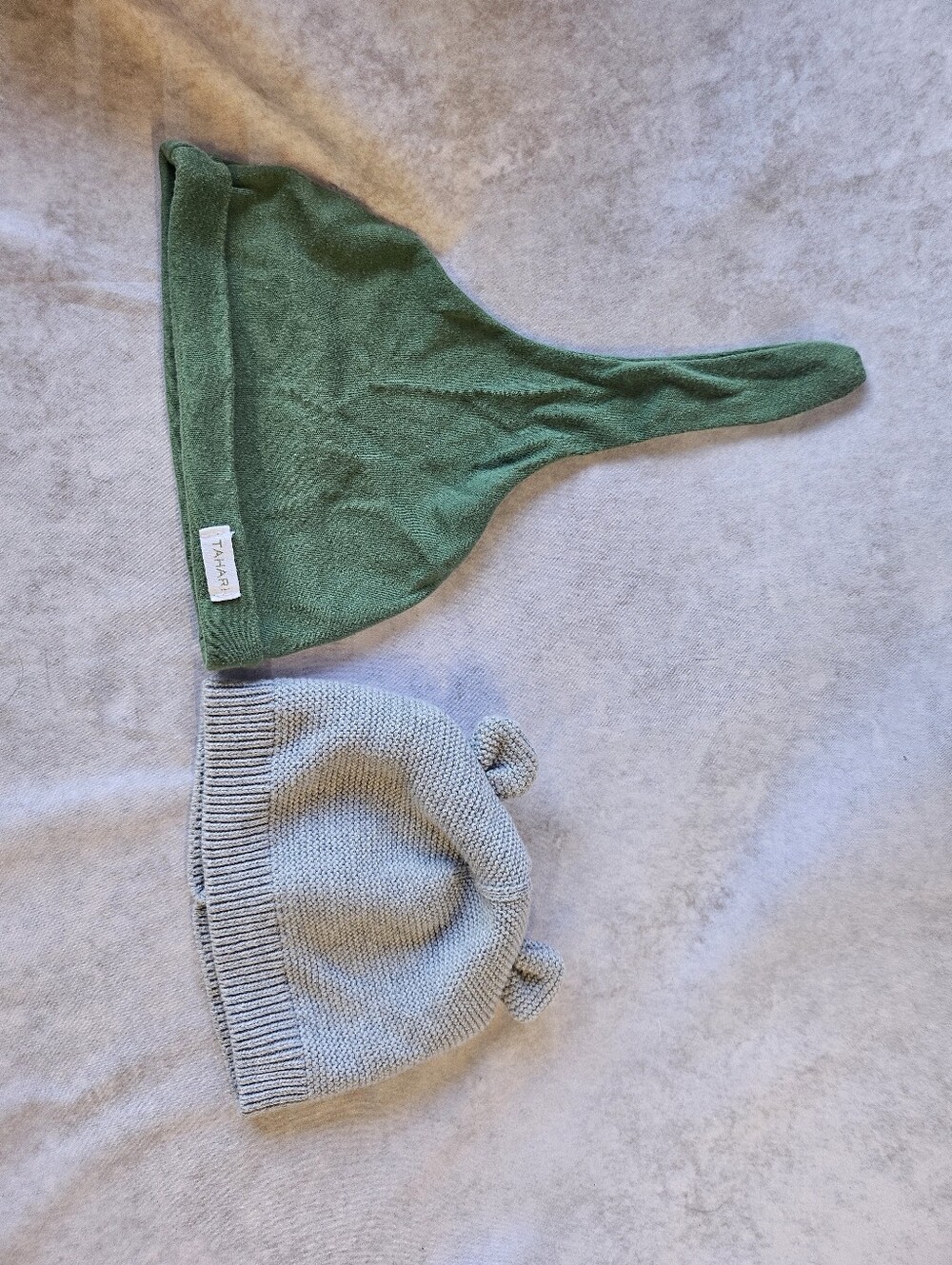 2 PACK! Carter's Bear Gray Beanie & Green Pointed Tahari Tie-Top Beanie 12mons
